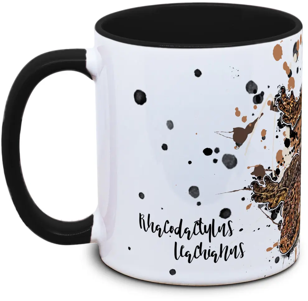 Tasse mit Rhacodactylus leachianus Neukaledonischer Riesengecko Seitenansicht rechts des Henkels